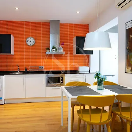 Bonito Cerca De La Sagrada Familia Apartment *